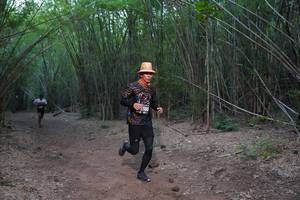 BIB: 550
                            <button type="button" onclick="openModal(4100870)" class="btn btn-primary btn-sm float-right btn-popup" data-toggle="modal" data-target=".modal-high-quality">
                        <i class="fas fa-shopping-cart"></i> Add to Cart
                    </button>
                                            <button type="button" onclick="isThisMe(4100870, true)" class="btn btn-success btn-sm float-right btn-popup btn-isme hidden" data-toggle="tooltip" data-placement="bottom" title="นี่คือรูปของคุณใช่ไหม คลิกที่นี่เพื่อเอาเข้าอัลบั้ม">
                        <i class="fas fa-plus"></i> Add to album
                    </button>
                    <button type="button" onclick="isThisMe(4100870, false)" class="btn btn-warning btn-sm float-right btn-popup btn-isnotme hidden">
                        <i class="fas fa-ban"></i> Remove from album
                    </button>